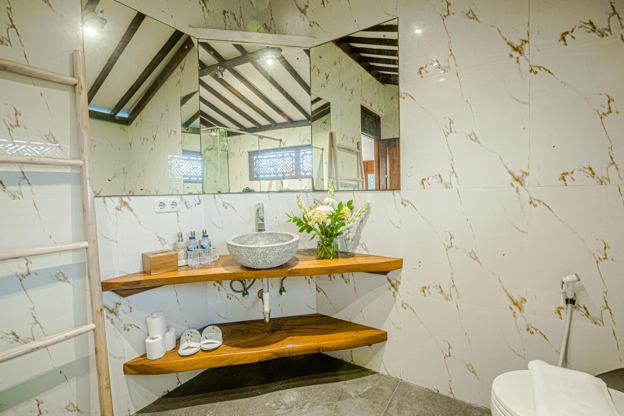 Deba 4 By Bali Solutions