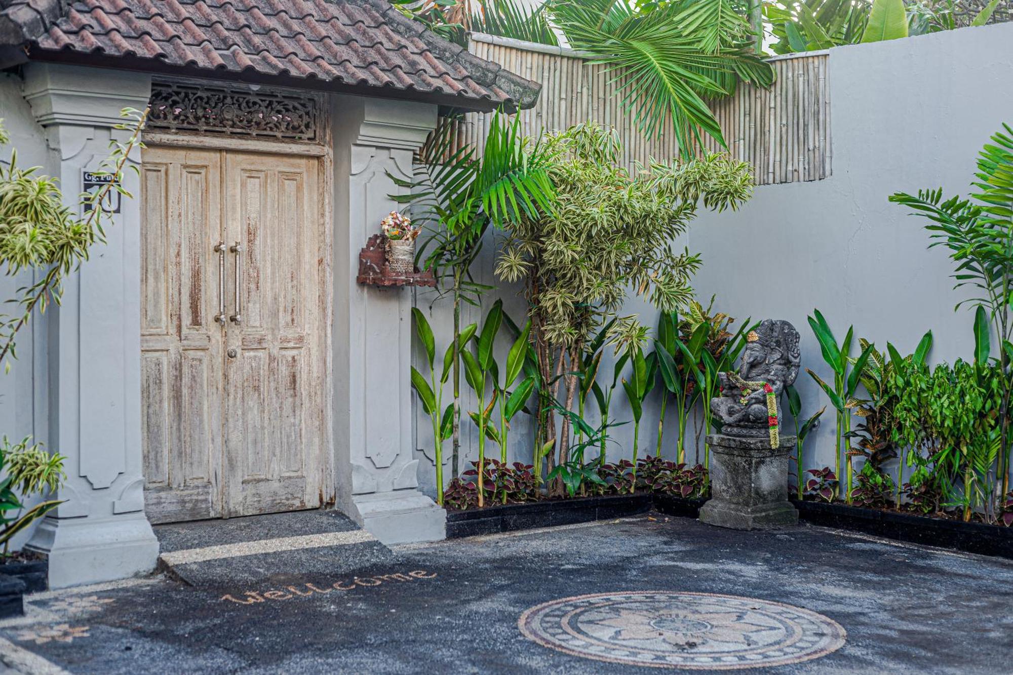 Deba 4 By Bali Solutions Seminyak (Bali)